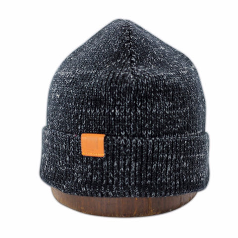Mystery Beanie | Black | Leather label